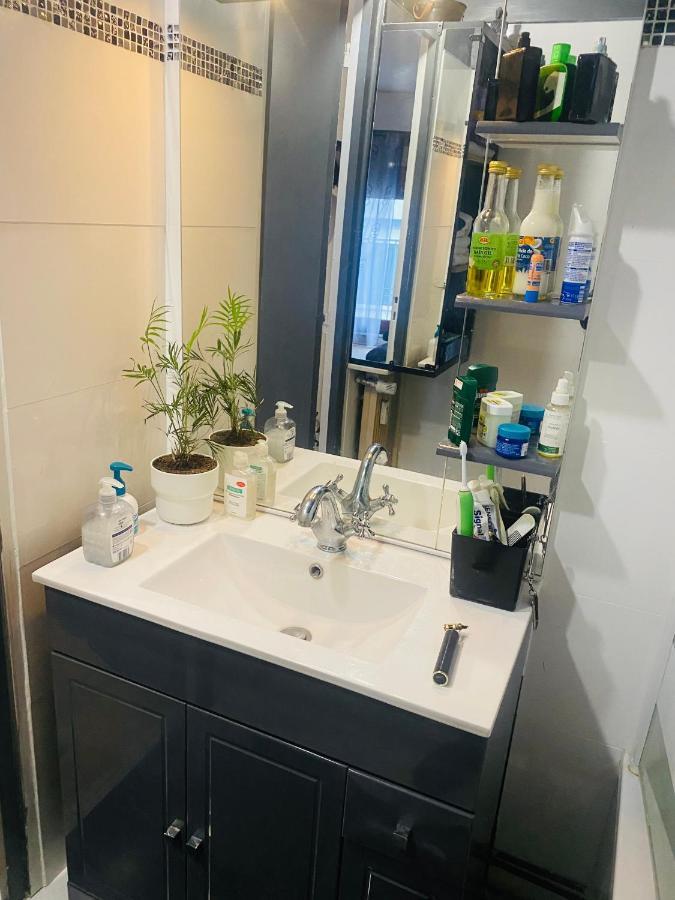 Apartamento Au pied de la tour Eiffel Trocadéro París Exterior foto